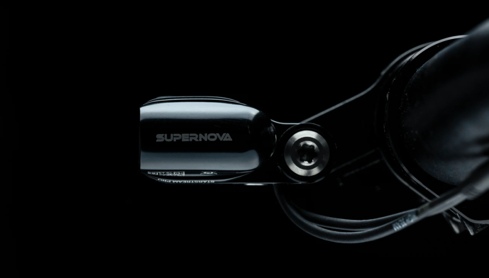 Supernova Starstream X Pro - 12V - 1000lm Fernlicht, 550lm Abblendlicht